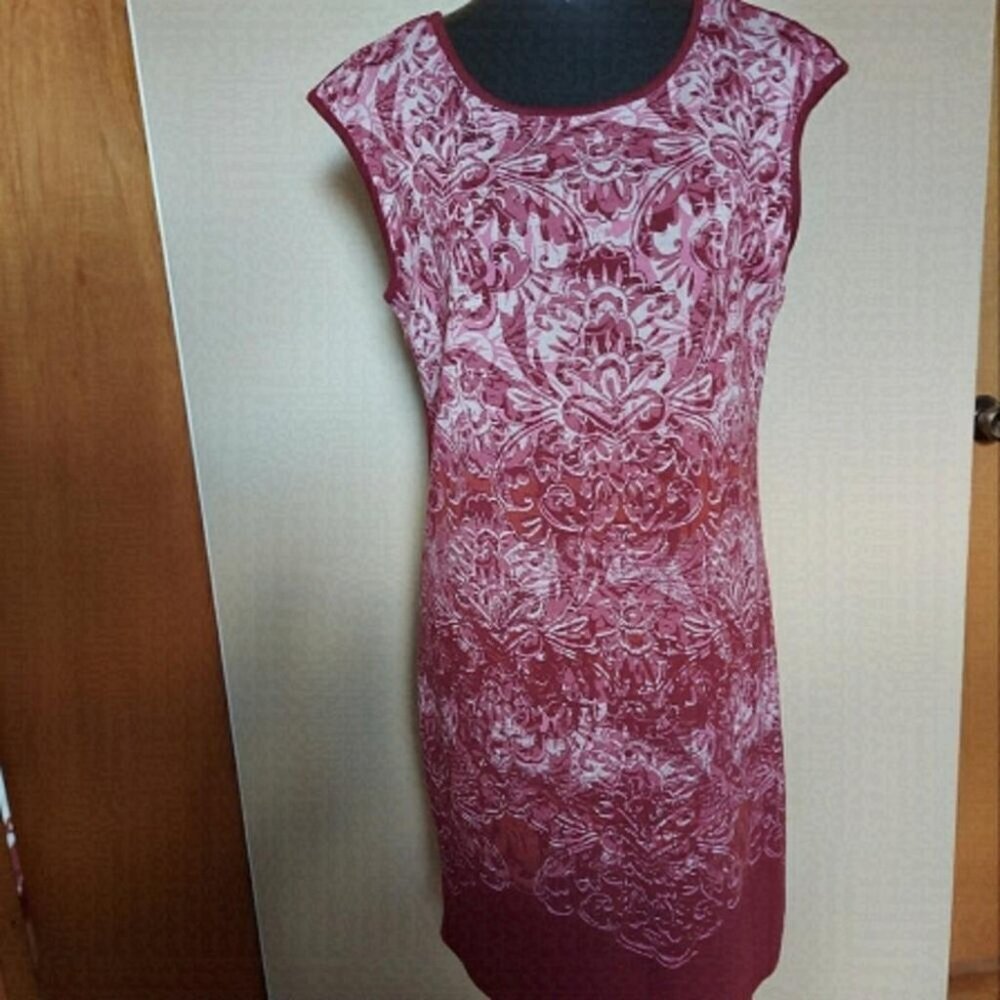 Romantic Floral Shift Floral Dress MSSP Feminine Evening Classic Wear Size Small